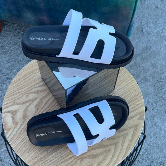 The June Sandals